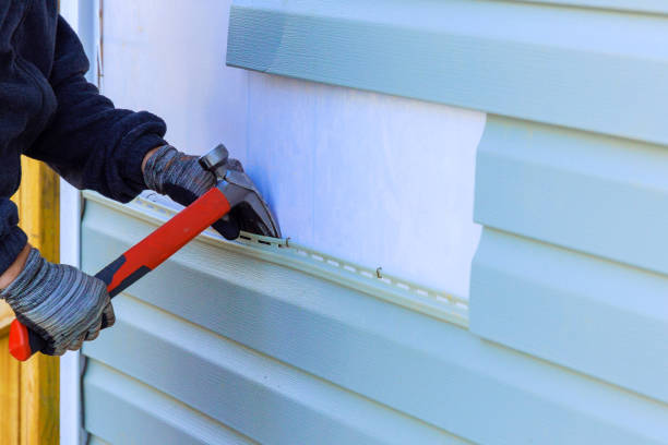 Reliable Emergency Siding Repair contractor in Fort Lee, NJ by Superior Siding Solutions